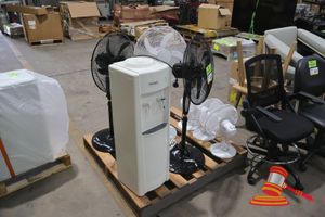 1 X PARTNER COOK & COLD WATER DISPENSER, 2 X BLACK PEDESTAL FANS, 1 X WHITE PEDESTAL FAN, 3 X WHITE DESK FANS (UNTESTED)