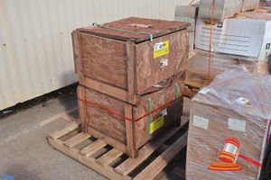 2 X Caterpillar Housing, Cat P/N:5t-7130, (Poss Unused), Sealed On A Pallet (S44#4974647345, Dr#1620, Paraburdoo)