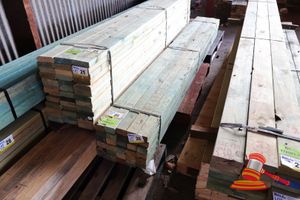 26 · PACK OF PINE 70 x 45 x 3MT x 30 LENGTH = 90 LM