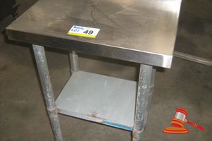 49 · S/STEEL BENCH, APPROX 600mm x 400mm x 900mm HIGH