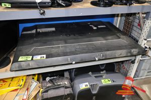 1 X Lg 52 Inch Lcd Tv, Model: 52ld560, 1 X Samsung 46 Inch Lcd Tv, Model: La46c650l1f, No Base Stands, Untested, Some Scracthes/Marks (No Cables)