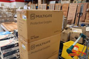 356 · BOX OF MULTIGATE PROTECTIVE GOGGLES
