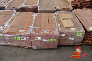 109 · PACK OF JARRAH DECKING 86 x 19 x 900mm, FEATURE, 108 LM, PACK# 3200286891, TRANSPORT DIMS - L 900 x H 450 x W 500.