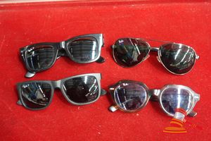 4 X PAIRS OF SUNGLASSES MARKED RAYBAN, USED, ASSORTED CONDITION, AUTHENTICITY UNVERIFIED