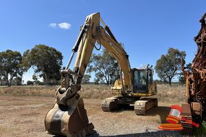 5 · CATERPILLAR 320D EXCAVATOR CAT# CAT0320DACXY00188, 12,849 HRS SHOWING, BUCKET ATTACHMENT, ASSET# EX922.(B0289) LOCATION 3363 GREAT NORTHERN HIGHWAY, MUCHEA, WA INSPECTION & COLLECTION BY APPOINTMENT ONLY