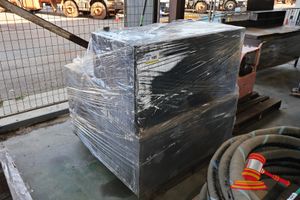 105 · 3 X TRUCK CHASIS TOOLBOX, APPROX; 1M W X 500MM D X 750MM H, ON A PALLET