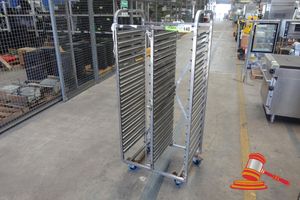 140 · 1 X GASTRONORM/BAKERY TROLLEY, STAINLESS STEEL, 16 TRAY, APPROX; 720MM W X 610MM D X 1.6M H