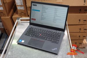 Lenovo T14s, 14 Inch Touch Notebook, Intel Core I5 1145g7 2.60ghz, 16gb Ram, 256gb Ssd / No Os, Sn: Pc27r1wb / An:Itt33529, Untested (Some Marks / No Charger )