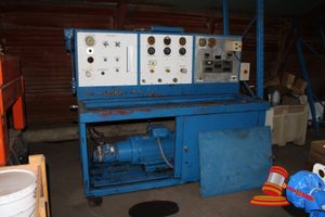 60 · HYDRAULIC TEST BENCH. BLUE. 22KW. 3 PHASE (PLUG). CONTROL BOX DAMAGED. APPROX 2400 X 1150 X H1900MM