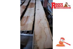 31 · BLACKBUTT SLAB, L5750mm x W570mm x W560mm x 500mm D-35/38mm, APPROX
