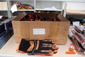 156 · BOX OF BOLLWERK GLOVES, SIZE: 2XL