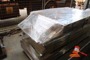 87 · TIMBER PLANKS AND MATCHING STEPS, APPROX; 278 X 120 X 105(CM), ASSET SKU: 015/5/26