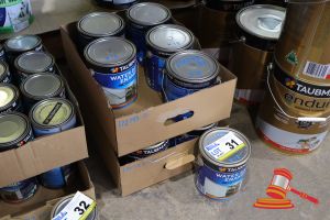 31 · 12 X TAUBMANS WATER BASED ENAMEL PAINT TINS, ACCENT, INTERIOR, LOW SHEEN, IN CARDBOARD BOXES