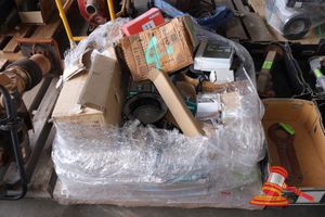 90 · APPROX 10 X BOXES OF ELECTRICAL ITEMS, INCLUDES: CLEVERTRONICS EMERGENCY EXIT SIGN, MATCHMASTER OUTLET PLATE MODEL: 05MM-WP04, LIGHT SWITCH COVERS, VARIOUS LIGHTS, VARIOUS OTHERS (BOXED), ON A PALLET