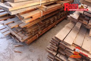 79 · SBG204- SYDNEY BLUE GUM STANDARD AND BETTER GRADE 195-210x35-40mm Rough Sawn Boards- @ 1.5-3.3m , APPROX 46.5lm