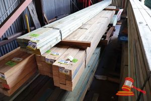 17 · PACK OF SMART LVL12 PINE x 65mm x 65mm x QTY 12 x 4.5/4.6 = 54LM