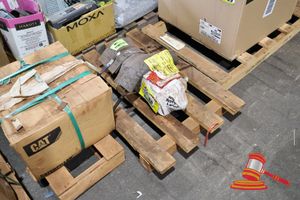 Caterpillar Hydraulic Pump, P/N; 4t6020, On A Pallet