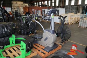 1 X Technogym Crossover 700 Sp Elliptical Trainer, Sn:Dag74l14000046 03/14, Maximum Weight User 180kg, Untested, Approx; 1.4m L X 65cm W X 1.8m H, On A Pallet