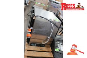 1 X Menumaster Commercial Microwave, Model: Mxp5223, Sn:1503101089, March 2015, Untested - Used