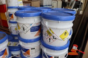 404 · 2x TUBS OF ECO-CHLOR DRY CHLORINE TABLET BACTERICIDE (GRANULAR), 10kgs PER TUB