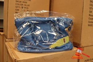 298 · BOX OF WINE COOLER BAGS