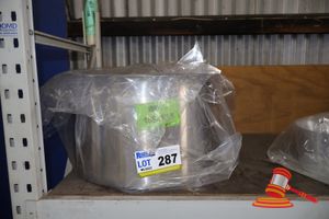 287 · S/S STOCKPOT W/COVER 40LT