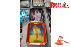 286 · 2x ASSORTED VINTAGE COCA-COLA TRAYS