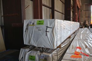 88 · PACK OF JARRAH SKIP DRESSE 100 x 25, FEATURE 408 LM, 1.020 M3, PACK# 320027131, TRANSPORT DIMS- 5.7 MT x H 450 x W 480.