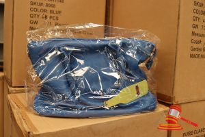 302 · BOX OF WINE COOLER BAGS