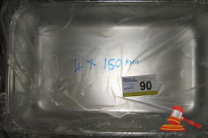 90 · 4 x GASTRONORM TRAYS, 150mm DEEP 1/1 NO LIDS
