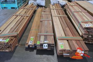 122 · PACK OF SPOTTED GUM, DAR STD, 85mm x 20mm, = 120LM (PACK 11)