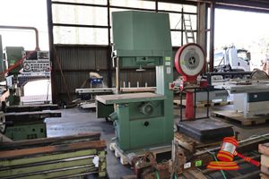 14 · 1 X WADKIN BURSGREEN BANDSAW, MACHINE NO: C8-82485, (SOME MARKS)