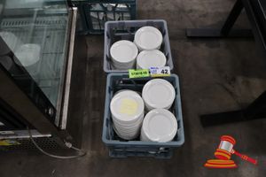 42 · 2 X CRATE OF SIDE PLATES, WHITE, COMMERCIAL GRADE APPROX QTY 200