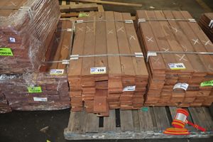 159 · PACK OF JARRAH DECKING, FEATURE, 086 x 019, 9.82M2 WITH 9.5mm GAP, 108 LM (PACK NO: 320026163) TRANSPORT DIMS PACK SIZE L900 x W520 x H450,