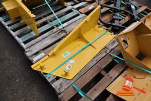 1 X Komatsu Panel Assembly, P/N:100016, Yellow Painted, With Mounting Brackets, Approx; 1.2m L X 430mm W X 230mm H, Some Marks, On A Pallet