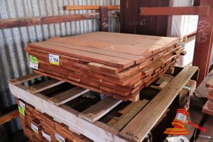 114 · PACK OF JARRAH DECKING, FEAURED, 086 x 019, 9.82M2 WITH 9.5mm GAP (PACK NO: 320026173) TRANSPORT DIMS PACK SIZE L900 x W520 x H450,
