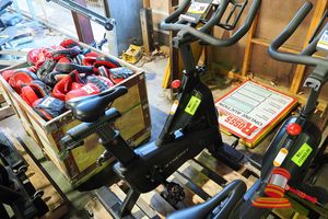 36 · SYNERGY SPIN BIKE, BLACK/GREY, (SOME MARKS / UNTESTED)
