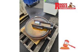 45 · CAT 330 EXCAVATOR IDLER