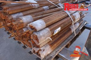 33 · BB201 - BLACKBUTT STANDARD AND BETTER GRADE Splay Beading 5-10x20mm - 0.5-2.1m -Approx 725Lm Total