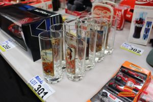 9x VINTAGE ASSORTED COCA-COLA GLASSES