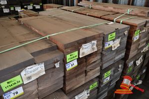 81 · JARRAH SKIP DRESSED, STD, 190mm x 36mm, 23LM, RANDOM LENGTHS, QTY 0.175M3 (L1500 x W400 x D500 TRANSPORT SIZE ONLY APPROX) (PACK# 2486246)