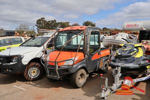KUBOTA RTV1100 UTILITY VEHICLE 4 x 4 DIESEL, 4226HRS, SERIAL# 35948, PIN# A5KC1HDAJCG035948, TOW BALL (KEY# 263)