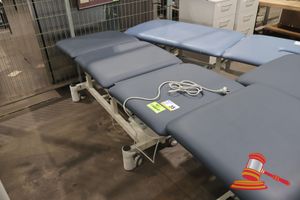 35 · COMFYCARE ELECTRIC TREATMENT TABLE, 3 SECTIONS, MODEL ELOSE, (UNTESTED)