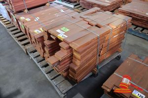 121 · PACK OF JARRAH SKIP DRESSED, FEATURE, 100mm x 25mm, PACK SIZE# 1000 x 600 x 600 (PACK# 320026955)