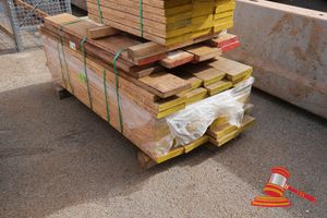 Bundle Of 40 Mm X 230 Mm X 1800 Mm Scaffold Treads Approximately 45 Pieces