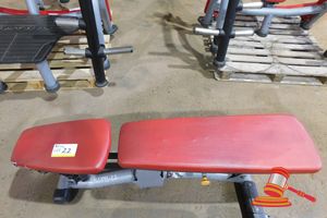 MATRIX MAGNUM MULTI-ADJUSTABLE BENCH - MODEL# MG-A85 (ASSET# 59)