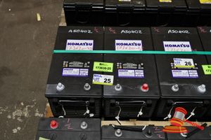 25 · 2 X KOMATSU BATTERY, 12V, 58D0601190, RC 440, CCA(A): 1425, REF.CA @0C; 1755, (UNTESTED), APPROX; 480MM D X 260MM W X 230MM H