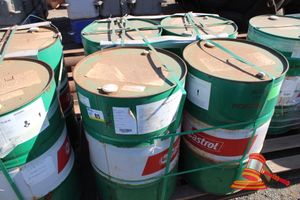 85 · 4X CASTROL PREMIUM COOL PLUS 50 ENGINE COOLANT 205L
