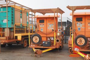 24 · 2015 UON DEWATERING TRAILER TANDEM ORANGE, SERIAL# UON-TRL-0100, RING HITCH, STABILIZING LEGS, SECTION OF PIPING AND VALVES, BORE PUMP STARTER PANEL, ASSET# TA1043