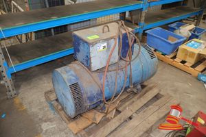1 X Lincoln Shield-Arc Sae400 Diesel 3ph Welder Generator, 400 Amp, (Untested), On A Pallet
